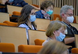 Symposium Piramid