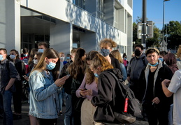 Coffee talks au bord de l’Erdre rencontres conviviales avec les étudiants du BDE, les tuteurs,
l’équipe de la FLCE...