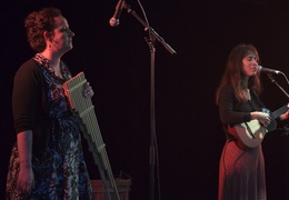 HerMaNa en concert au Pôle Étudiant