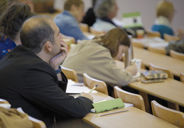 Journée d'Étude : Laisse moi t'aider.