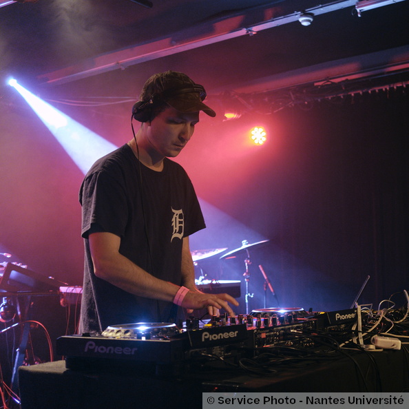 0001_DSF1175.jpg
