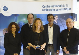 Novembre - Stéphanie Beaunay Cérémonie de remise de la Médaille de Cristal du CNRS
