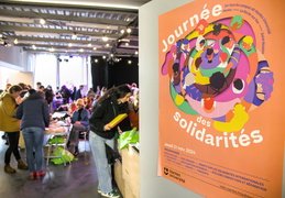 Novembre - Journée des solidarités