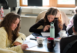 La traversée de l'heure bleue : un projet radio pour explorer la nuit